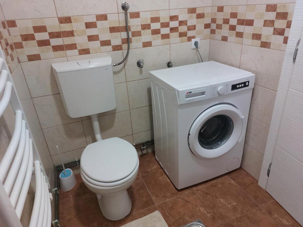 Apartman Centar سريمسكا ميتروفيكا المظهر الخارجي الصورة