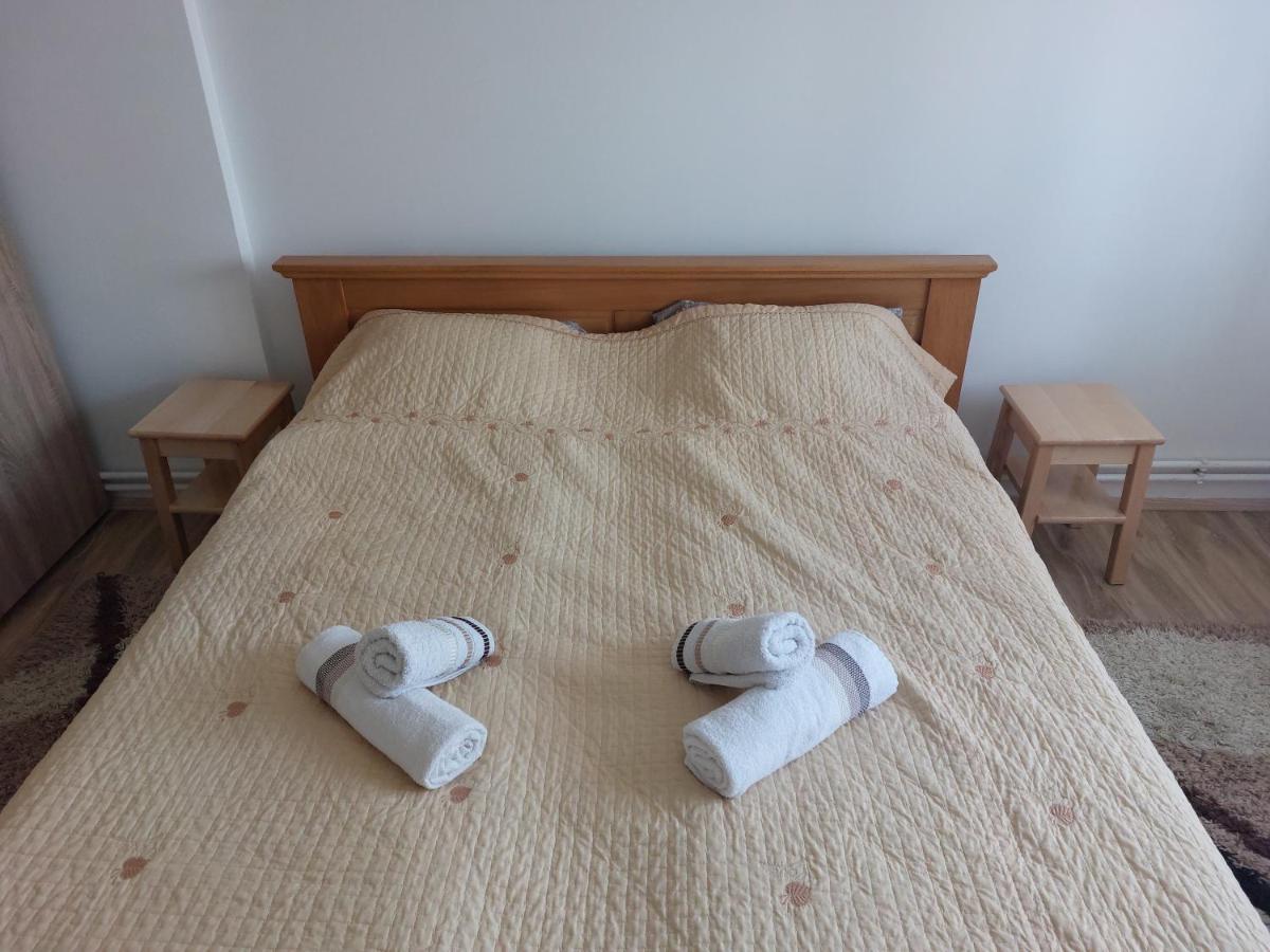 Apartman Centar سريمسكا ميتروفيكا المظهر الخارجي الصورة